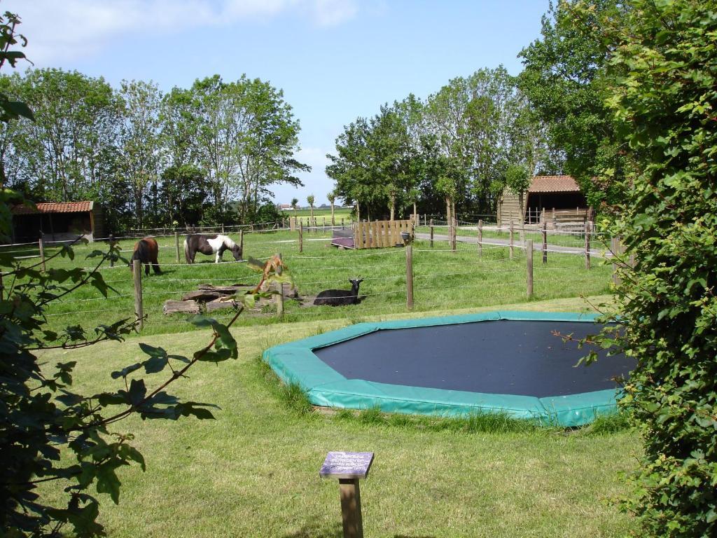 וורקום B&B En Vakantiehuisje Ursula חדר תמונה