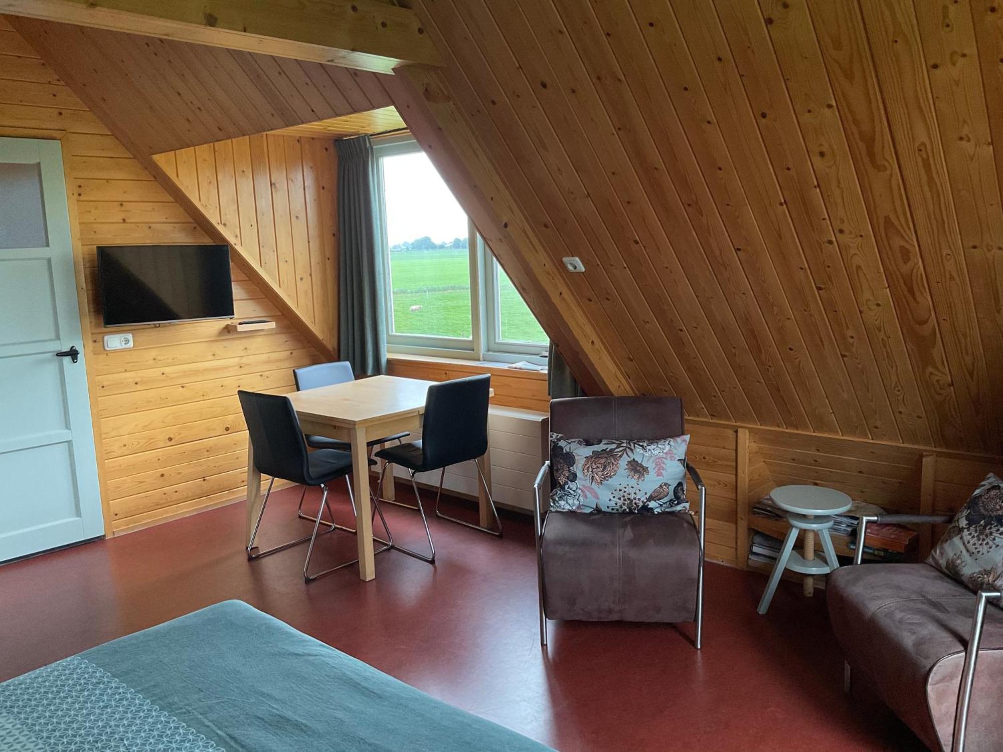 וורקום B&B En Vakantiehuisje Ursula מראה חיצוני תמונה